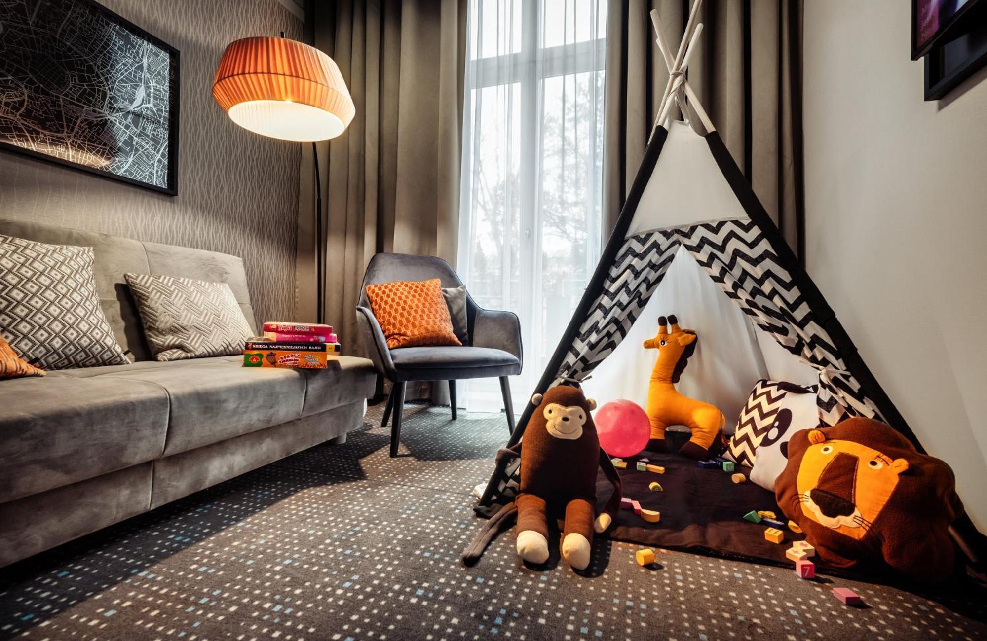 Hotel Leonardo Boutique Old Town 3*