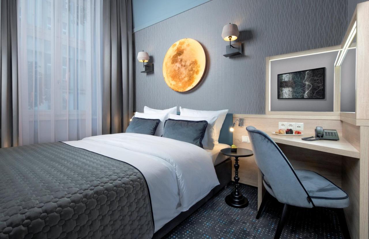Leonardo Boutique Old Town Hotel
