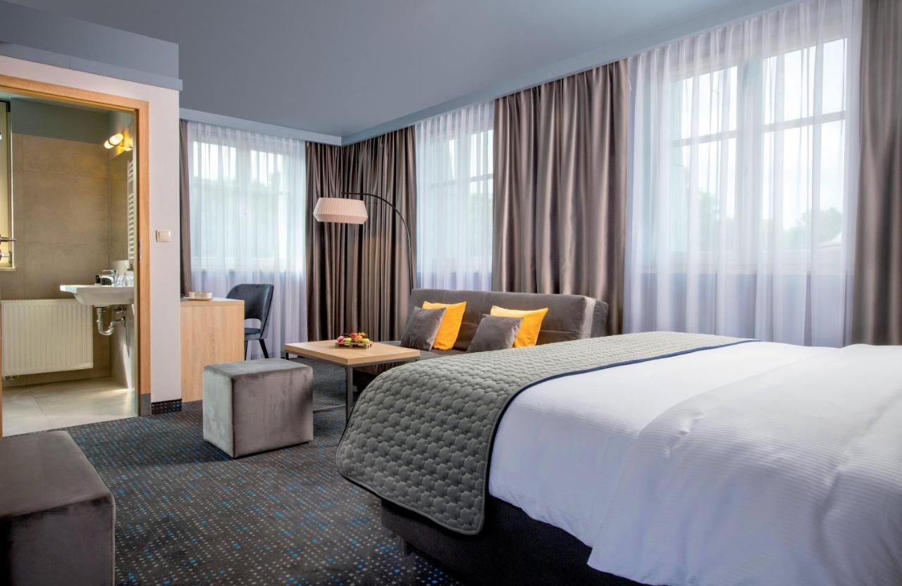 Leonardo Boutique Old Town Hotel