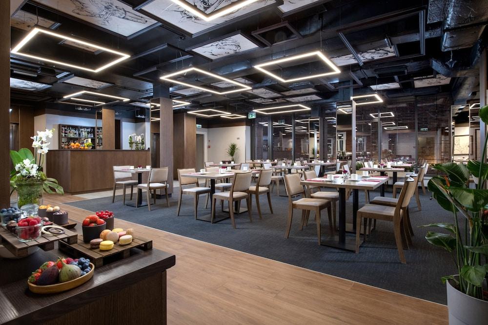 Hotel Leonardo Boutique Old Town 3*