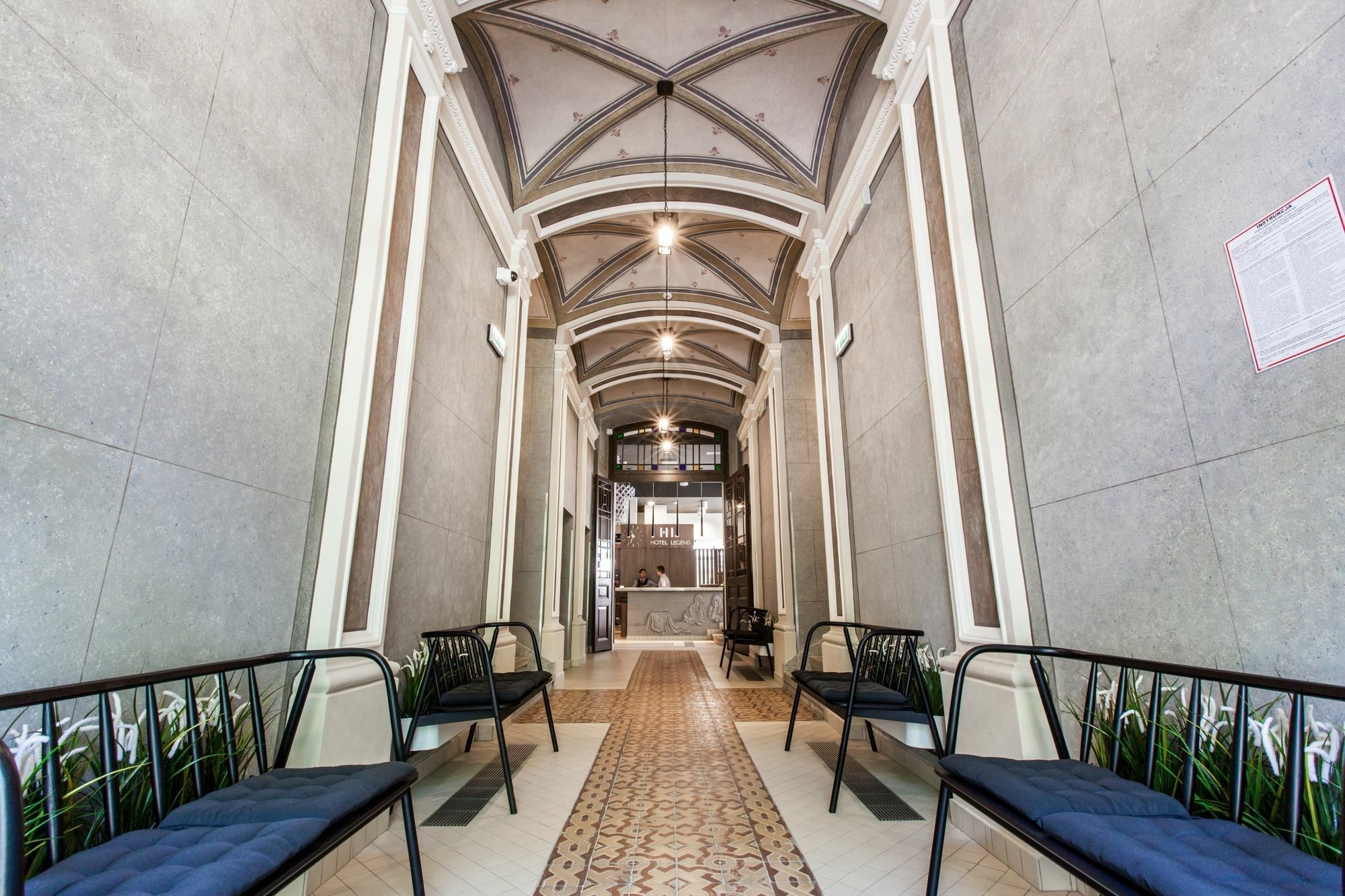 Leonardo Boutique Old Town Hotel 3*